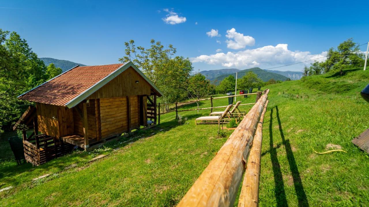 Robinzonski Turizam "Robin' S Hood" Skrad Esterno foto